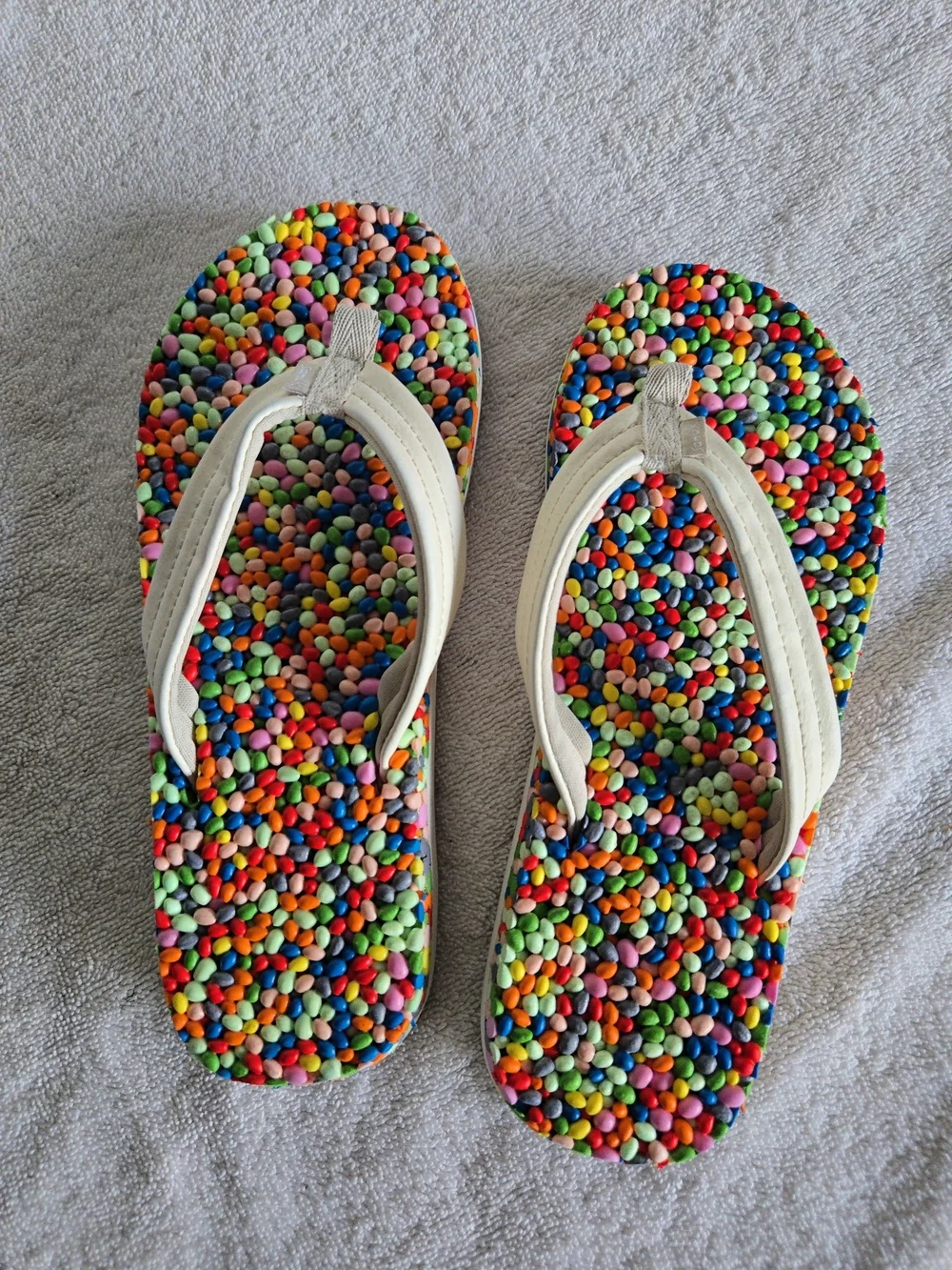 🩴Kids Multicolor Pebble-Print Flip Flop, Size 4🩴
